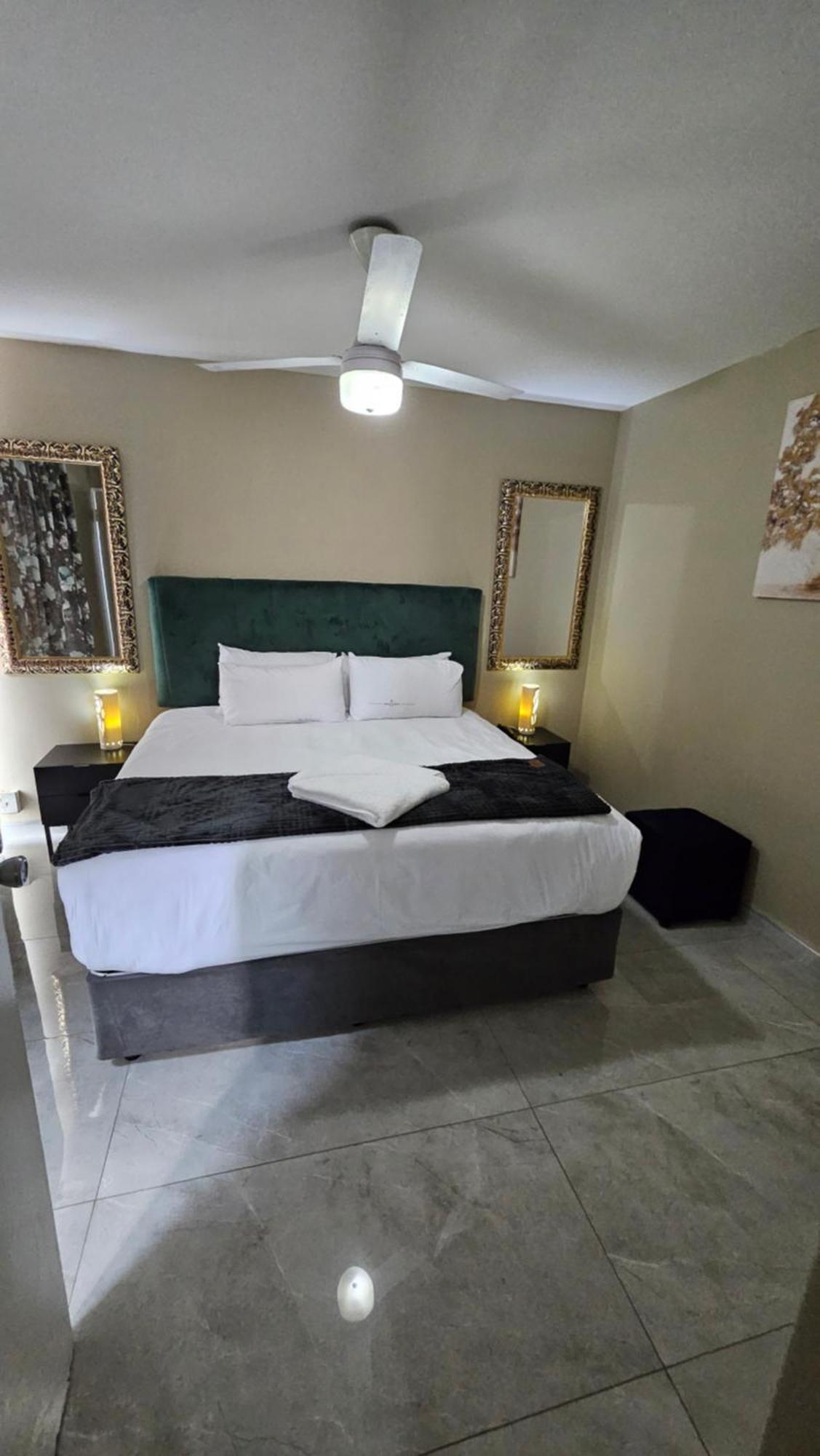 Oceanic 88 North Beach Durban Bagian luar foto